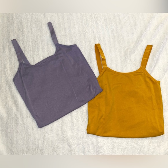 Maternity tank top bundle - Picture 2 of 8